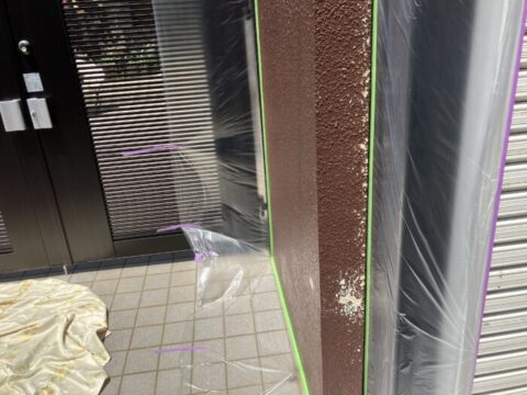 近所の塀塗り替え